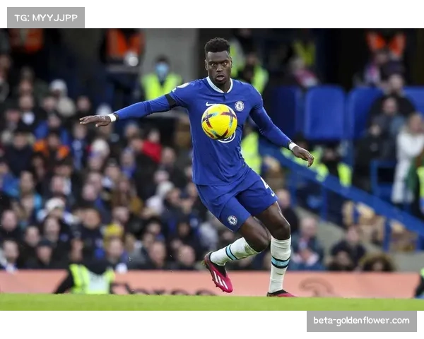 里昂财政状况好转但核心球员大量流失球队重建前景仍存巨大变数