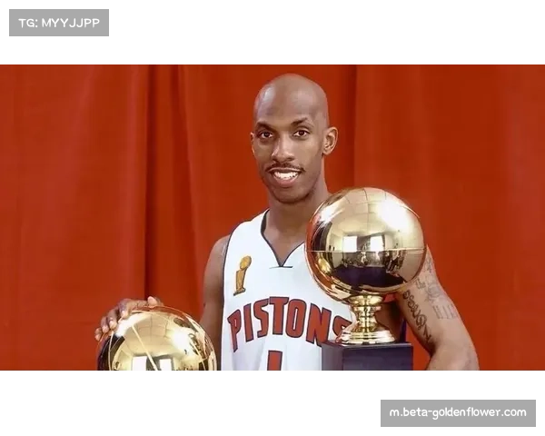 比卢普斯失联事件对球队管理层信任关系的冲击与反思